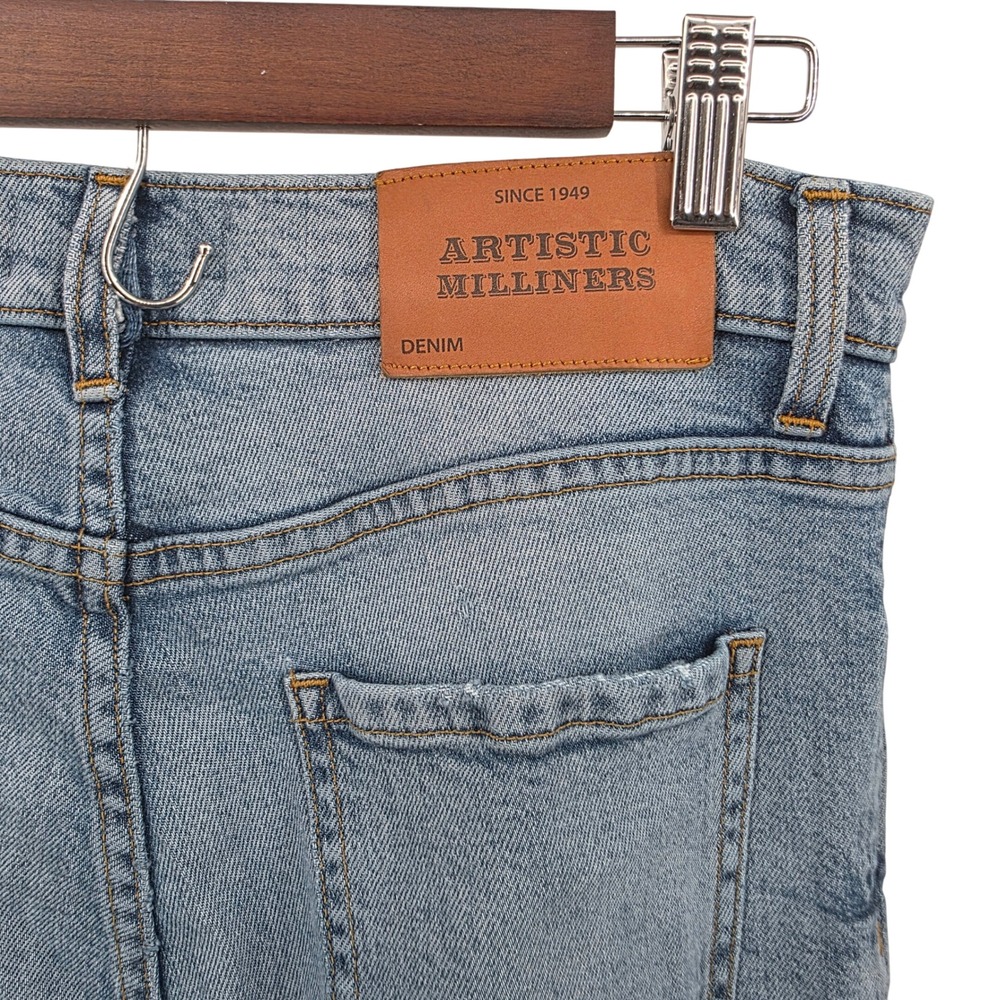 Artistic Milliners Women's‎ Denim Jeans Distressed Ripped Details Light Wash